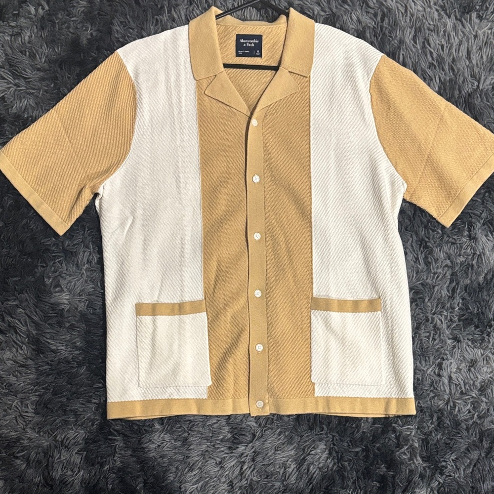Abercrombie & Fitch Tan Knit Button Shirt
